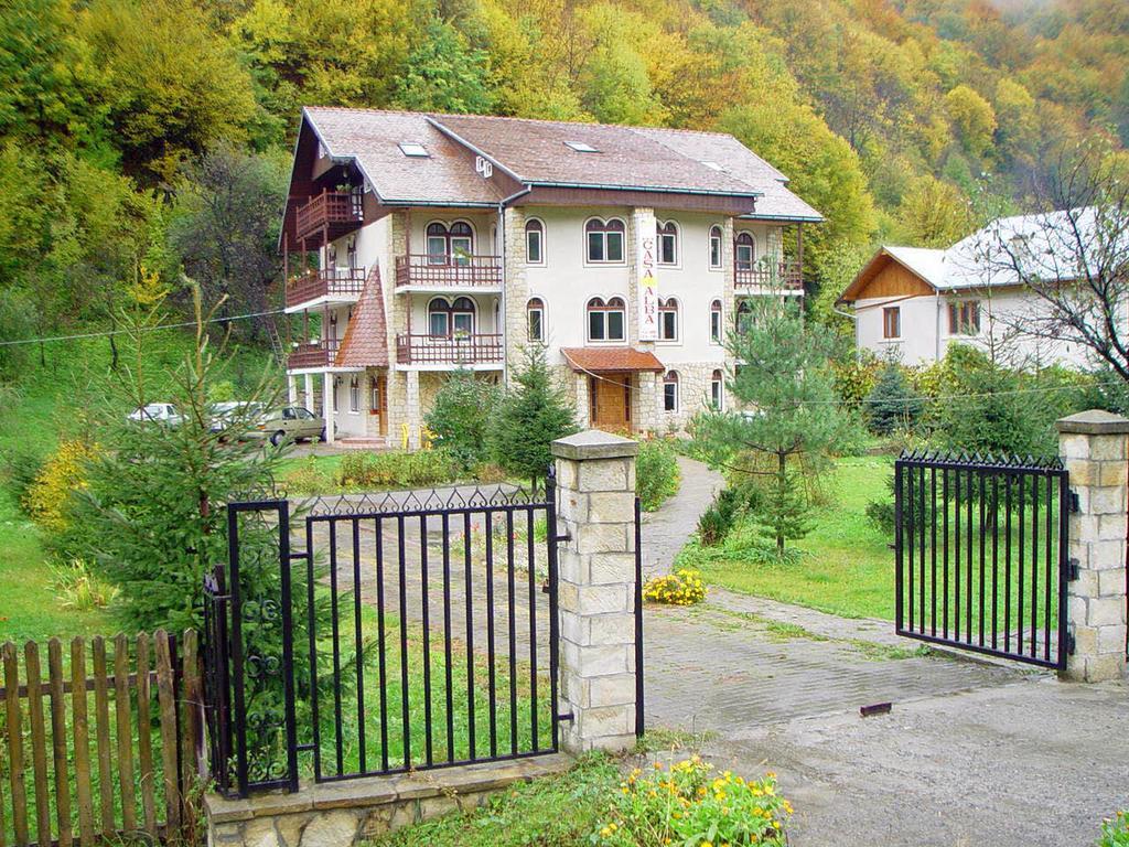 Pension Casa Alba Slănic-Moldova Exterior foto