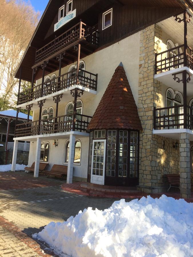 Pension Casa Alba Slănic-Moldova Exterior foto
